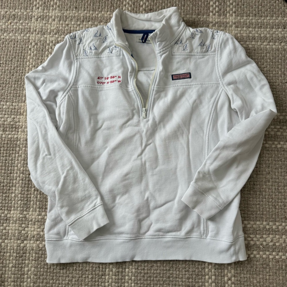 Vineyard Vines shep quarter zip white and boats shirt